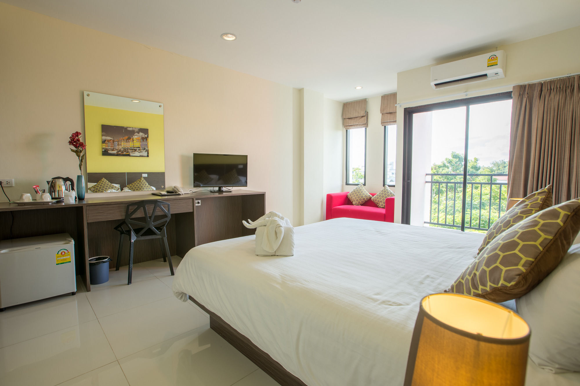 The Rich Hotel Ubonratchathani Ubon Ratchathani Exterior foto
